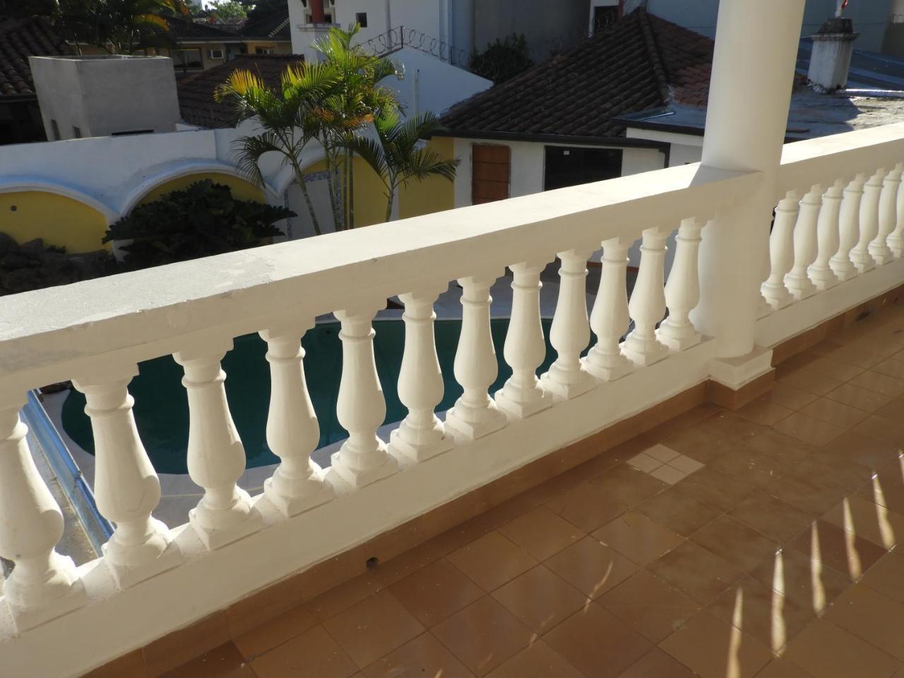 אסונסיון Hotel Casa Jardin מראה חיצוני תמונה