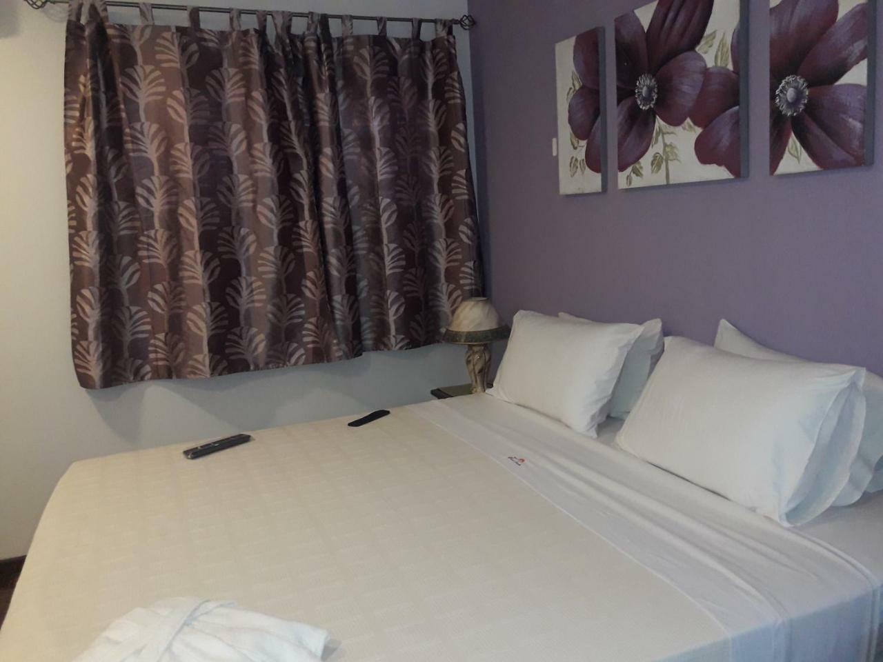 אסונסיון Hotel Casa Jardin מראה חיצוני תמונה
