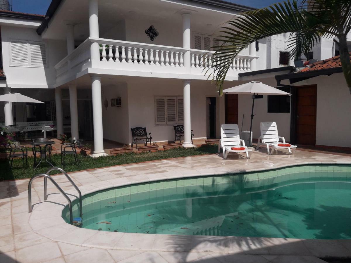 אסונסיון Hotel Casa Jardin מראה חיצוני תמונה